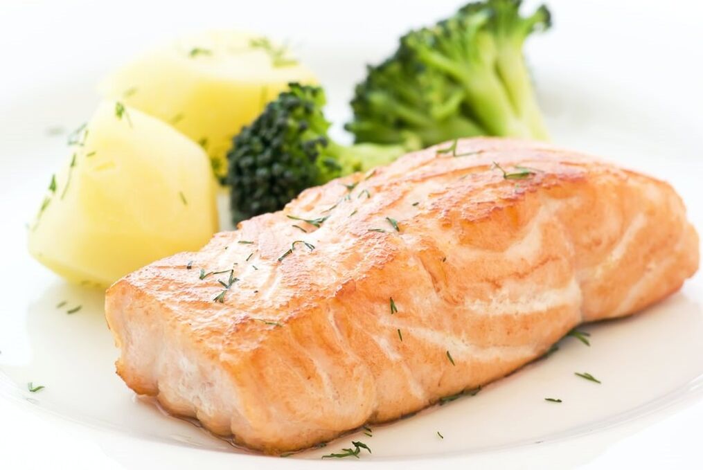 Na rybny dzień diety „6 płatków odpowiedni jest filet rybny ugotowany w podwójnym bojlerze